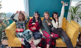 Bất ngờ với giá của đồ mặc ở nhà aespa diện trong bộ ảnh chụp Giáng sinh