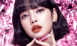 Ngắm Lisa xinh tươi trong bộ váy này để thấy stylist BLACKPINK cắt đồ xong là tận dụng hết