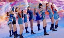 Nhìn bảng chia line I Can’t Stop Me, netizen không hiểu sao TWICE phải có tận 9 thành viên