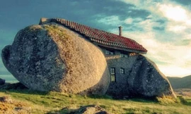 Những ngôi nhà kỳ dị trên thế giới