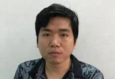 Đối tượng Nam tại cơ quan công an. Ảnh Công an TP Hà Nội