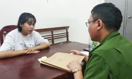 Cô gái C.T.U tới làm việc với công an trước đó