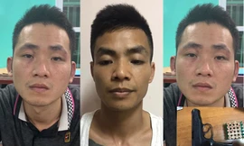 Nhóm đối tượng bị bắt giữ. Ảnh: Công an TP Hà Nội