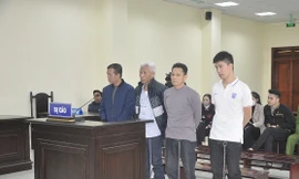 Xét xử vụ hỗn chiến chặn xe cứu thương, chống người thi hành công vụ