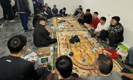 Phá sới bạc quy mô lớn tại quán Karaoke Hoàng Gia