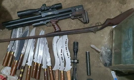 Phát hiện nhiều vũ khí 'nóng' tại cửa hàng bán gas ở Thanh Hoá