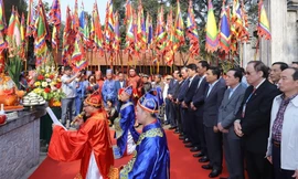 Hàng nghìn người tưởng nhớ nữ Anh hùng dân tộc Triệu Thị Trinh