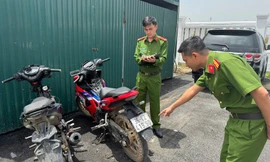 Hàng chục đối tượng mang hung khí rượt đuổi đánh nhau trên đường