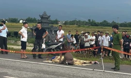 Cô gái ở Thanh Hóa bị sét đánh tử vong khi đi xe máy trên đường 