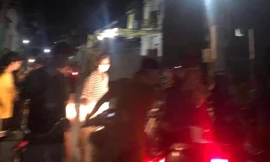 Hai gia đình xô xát trong đêm, một phụ nữ bị thương sau tiếng nổ