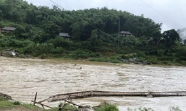 Thanh Hoá: Hàng trăm hộ dân bị cô lập sau mưa bão số 2