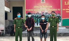 Đặt mua điện thoại iphone, dụ shipper đến nơi vắng để cướp