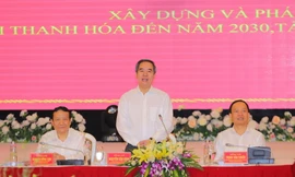 Hội thảo 'Xây dựng và phát triển tỉnh Thanh Hóa đến năm 2030, tầm nhìn đến năm 2045'