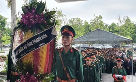 Người thân, đồng đội nghẹn ngào tiễn biệt Đại tá Hoàng Mai Vui hi sinh ở Rào Trăng 3