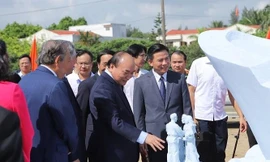 Chủ tịch nước dự lễ khởi công Khu lưu niệm đồng bào miền Nam tập kết ra Bắc