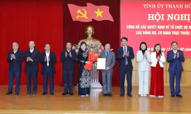Thanh Hóa công bố các quyết định về tổ chức bộ máy và cán bộ