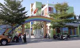 Hơn 140 cháu bị ngộ độc thực phẩm do món ăn sáng nhà trường mua 