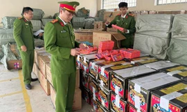 Bóc gỡ đường dây mua bán pháo nổ số lượng cực lớn