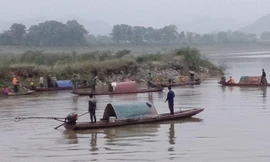 Hai vợ chồng đi đánh cá bị đuối nước thương tâm