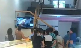 Hiện trường cửa hàng kinh doanh vàng Kim Long. 