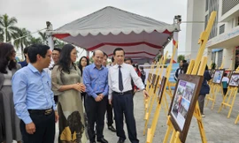 Triển lãm tranh, ảnh, tư liệu phòng chống rác thải nhựa tại Thanh Hóa