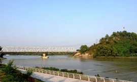 Làm rõ cột cờ là biểu tượng chiến thắng Hàm Rồng