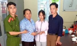 Học sinh lớp 8 trả lại gần 40 triệu đồng cho người đánh rơi