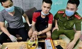 Thả chó dữ tấn công cảnh sát khi bị vây bắt