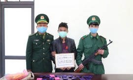 Thanh Hoá: Bắt đối tượng vận chuyển 6.000 viên ma tuý tổng hợp