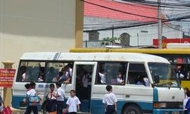 Xe đưa đón học sinh. Ảnh minh hoạ