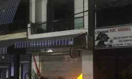 Nghi vấn ắc quy xe điện cháy nổ khi sạc khiến 2 bà cháu tử vong