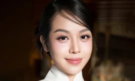 Thanh Thủy dự lễ kỷ niệm 65 năm ngày sinh Nhật hoàng Naruhito 