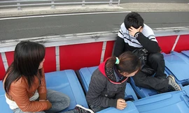 Bắt 12 người Việt nhập cảnh trái phép vào Anh