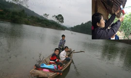 Lênh đênh thuyền chữ ở 'Hồ trên núi'