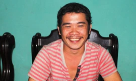 Gặp 'hiệp sĩ' tay không tóm gọn tên cướp mang vũ khí