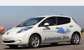 Nissan tham vọng chế tạo xe tự lái