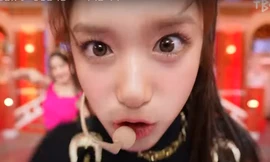 Phản ứng siêu hài hước khi camera quay cận mặt, em út của IVE ẵm ngay video triệu view