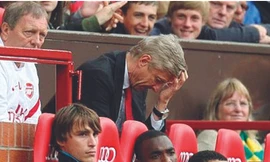 Sau thảm bại, ông Wenger sẵn sàng vung tiền