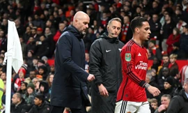 Nhận trận thua nặng nề nhất sau gần 1 thế kỷ, HLV MU xin lỗi NHM