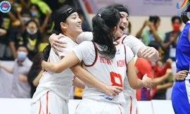 Chị em song sinh Việt kiều giúp ĐT bóng rổ nữ Việt Nam có chiến thắng lịch sử