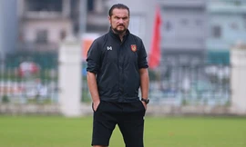 HLV của U23 Myanmar nổi nóng khi bị ‘hỏi xoáy’