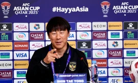 HLV tuyển Indonesia phản pháo Duy Mạnh: 'Tôi thấy ĐT Việt Nam cũng nhập tịch'