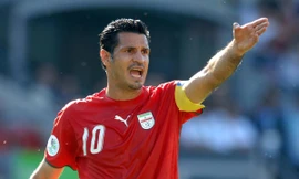 Cựu danh thủ Ali Daei bị chính quyền Iran bắt giữ