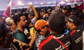 Hàng ngàn người xô đẩy tại fanzone World Cup, suýt xảy ra thảm họa giẫm đạp 