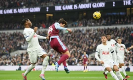 Son bị VAR từ chối 3 bàn thắng, Tottenham thua đau Aston Villa