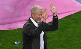 Chia tay Chelsea, Roman Abramovich chọn đội bóng mới để đầu tư