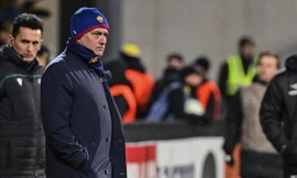 Roma thua ngược, Jose Mourinho lại tìm lý do đổ tại