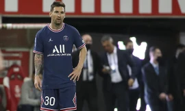 Messi bị đàn anh mắng 'nên cảm thấy hổ thẹn', kém xa Ronaldo