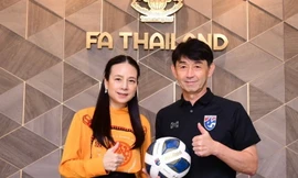 Madam Pang 'bơm doping' cho tuyển Thái Lan sau chiến thắng lịch sử