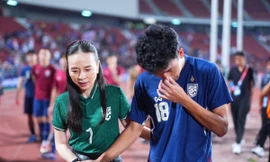 Madam Pang tự bỏ 20 tỷ đồng tiền túi để cứu LĐBĐ Thái Lan